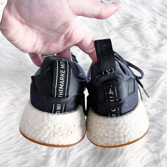 Adidas NMD R2 Primeknit Grey Five Core Black Sneaker - Picture 5 of 9